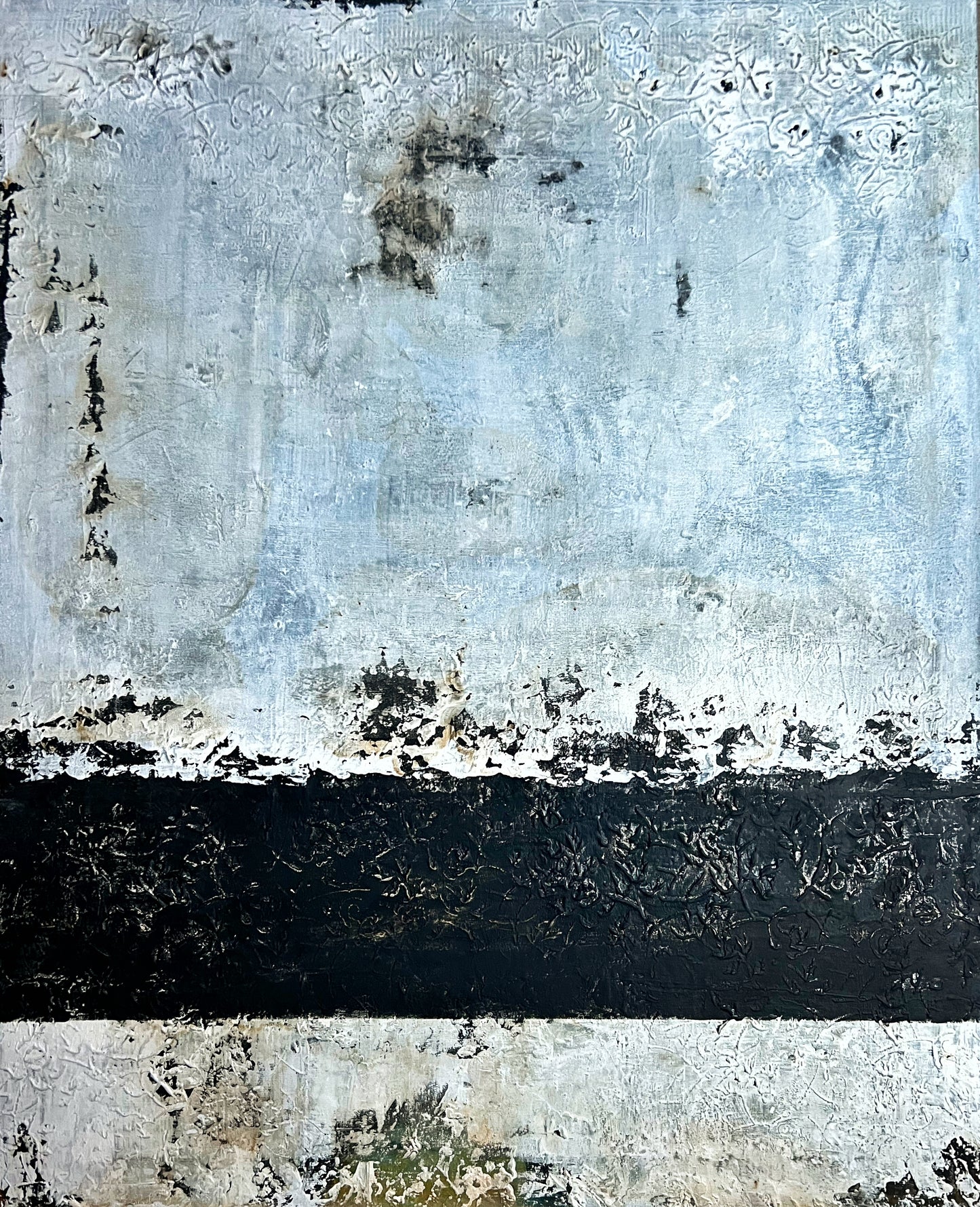 Fault Line by Sergio Aranda, original contemporary abstract painting with handcrafted 3D textures, marble dust, white and black minimalist composition on canvas, 100 × 81 cm.