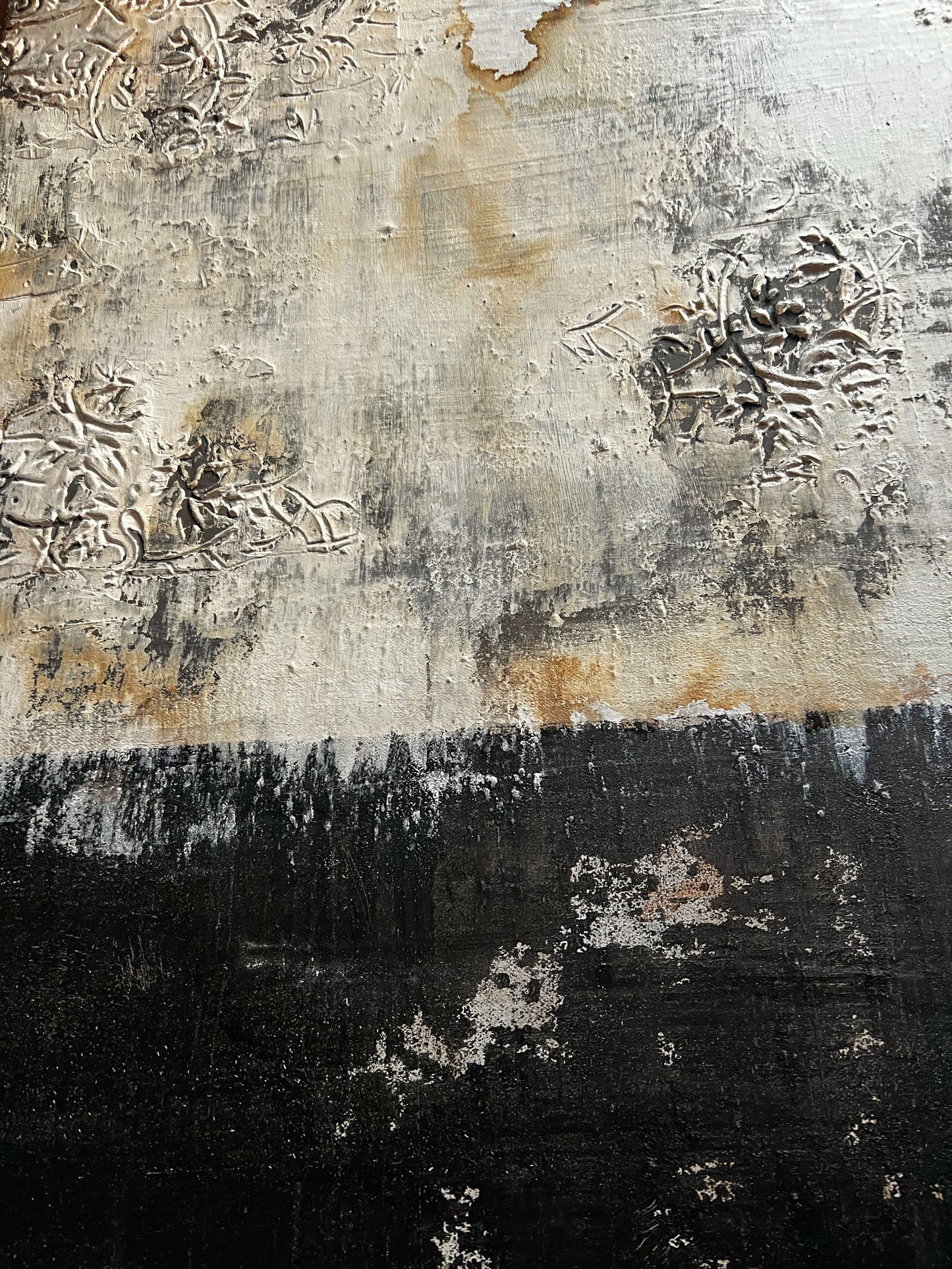 Corrosió de Somnis – Large Barcelona Architecture Inspired Textured Painting | 32x32”