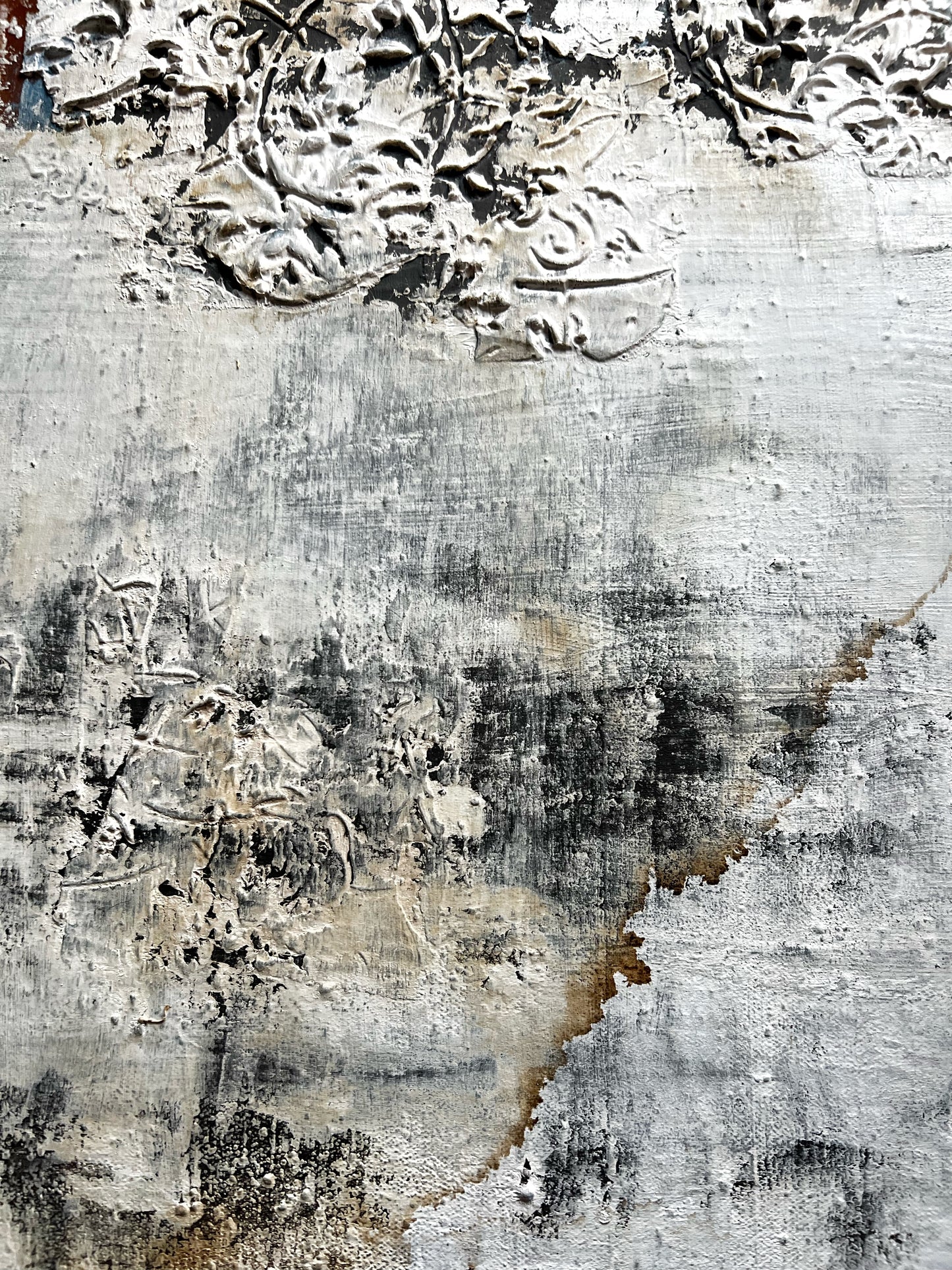 Corrosió de Somnis – Large Barcelona Architecture Inspired Textured Painting | 32x32”
